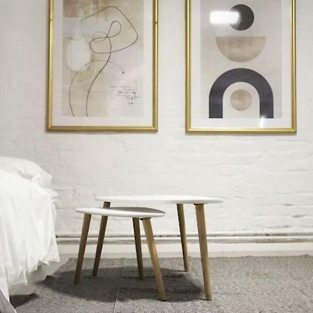 Central, Cozy & Beautiful Designed 2-Rooms Apt. Near River เบอร์ลิน ภายนอก รูปภาพ