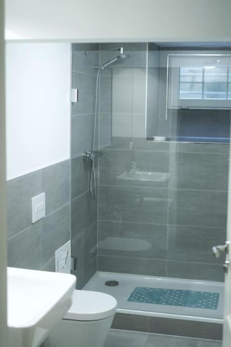 Central, Cozy & Beautiful Designed 2-Rooms Apt. Near River เบอร์ลิน ภายนอก รูปภาพ